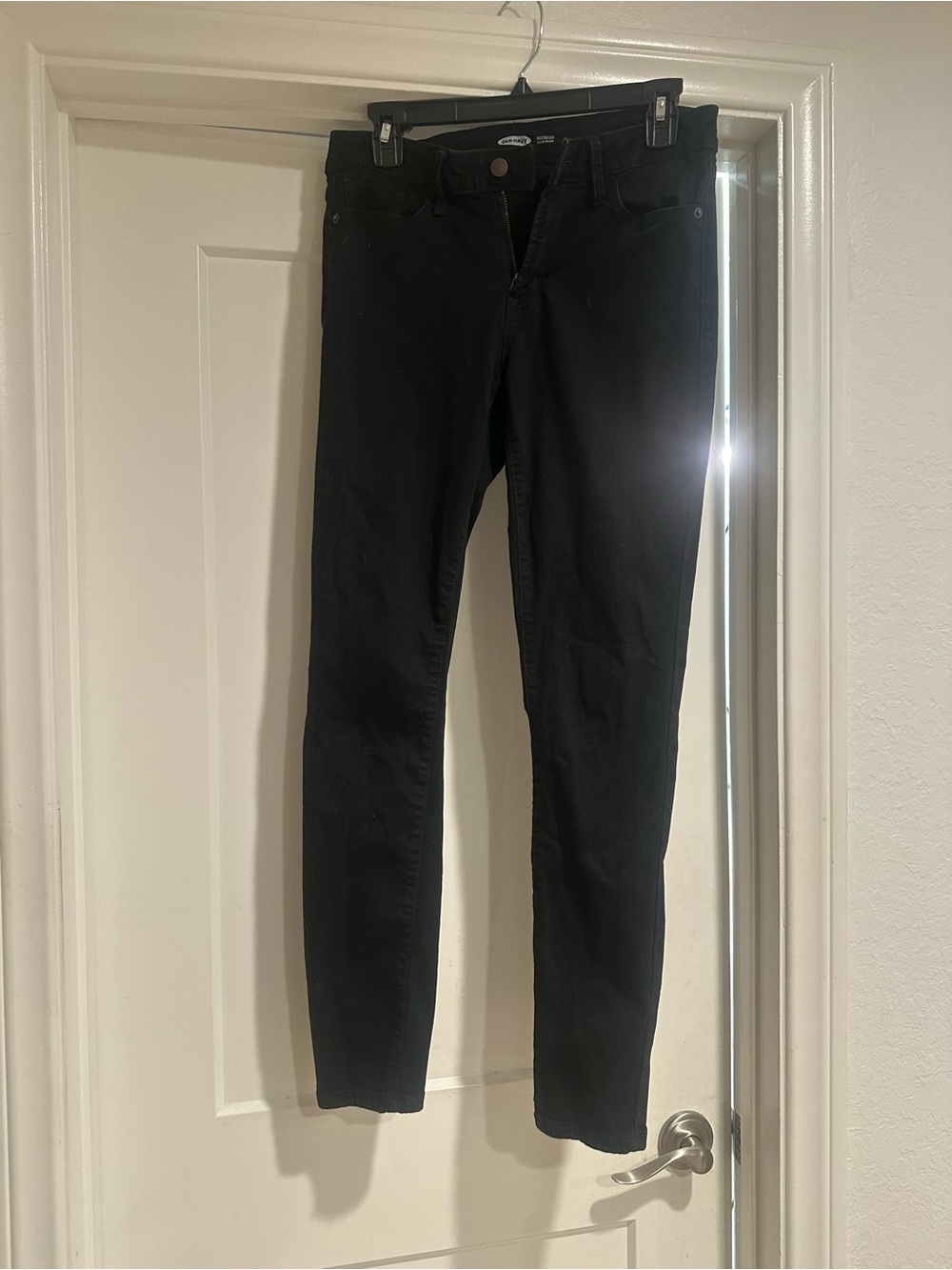 Women’s Black Skinny Jeans
